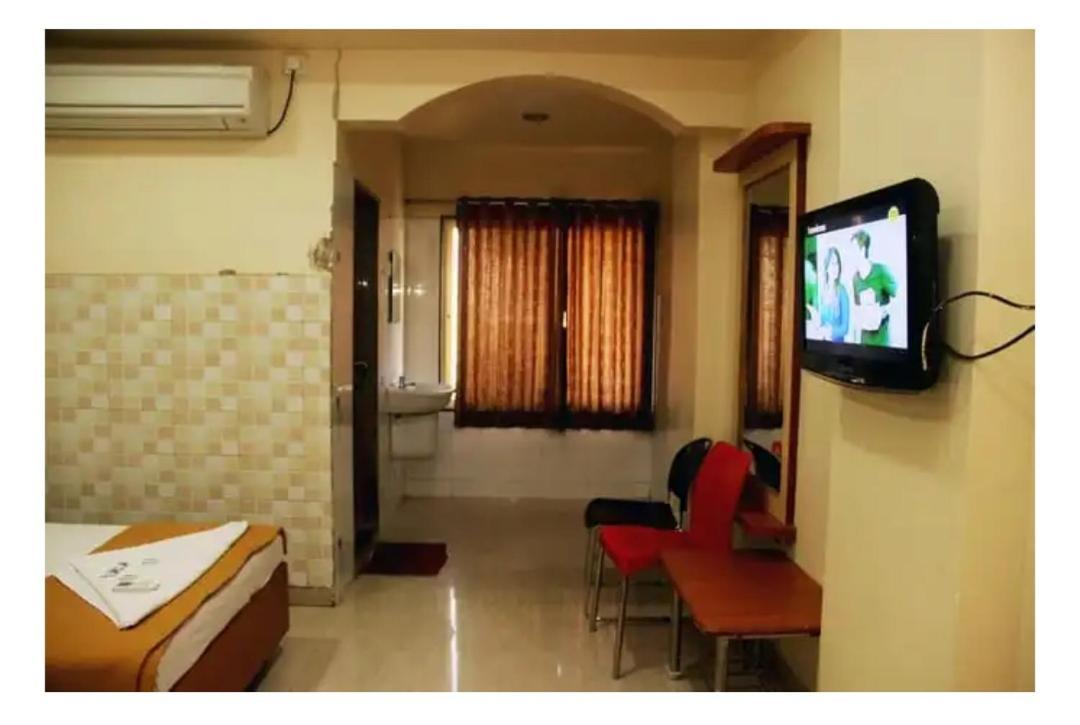 שירדי Hotel Apple Sai Residency מראה חיצוני תמונה